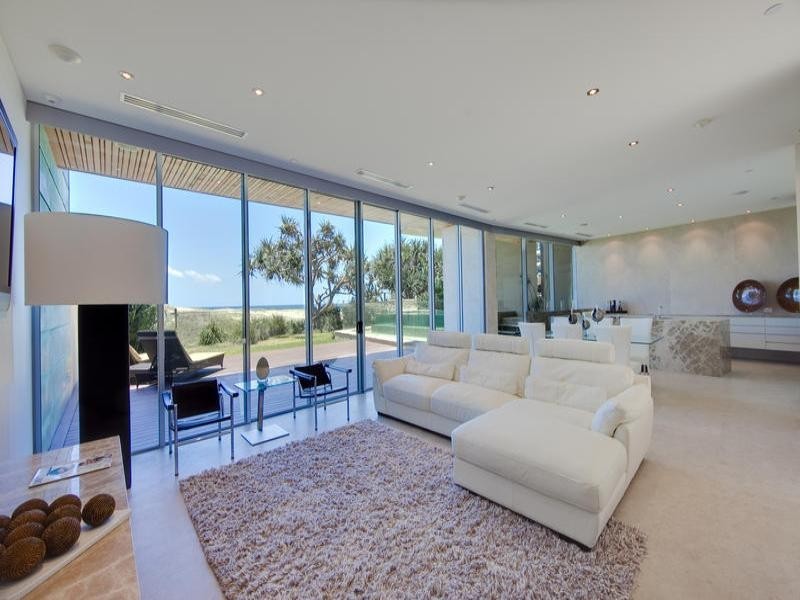 15 Jade. 35 Northcliffe Terrace, Surfers Paradise QLD 4217