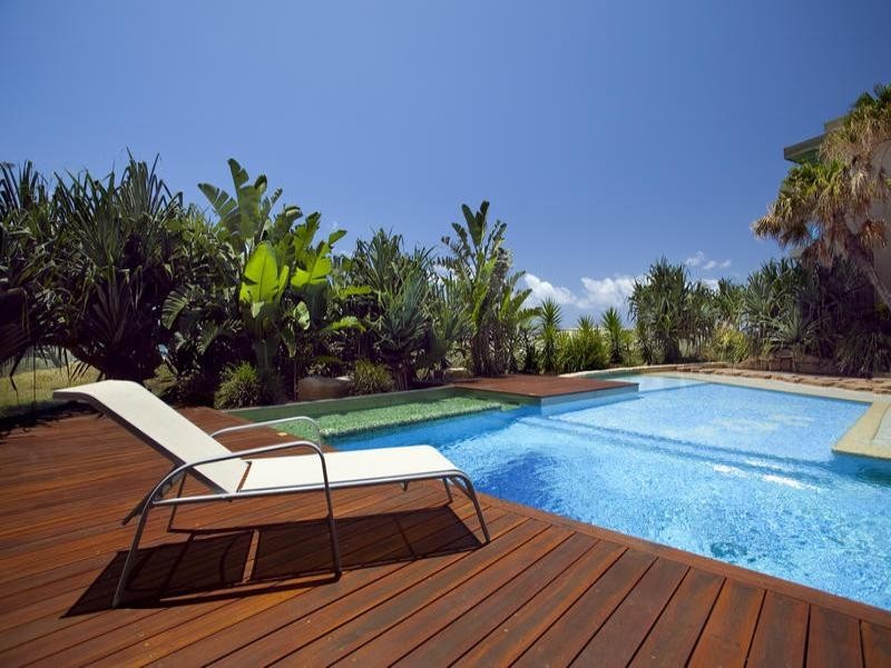 15 Jade. 35 Northcliffe Terrace, Surfers Paradise QLD 4217