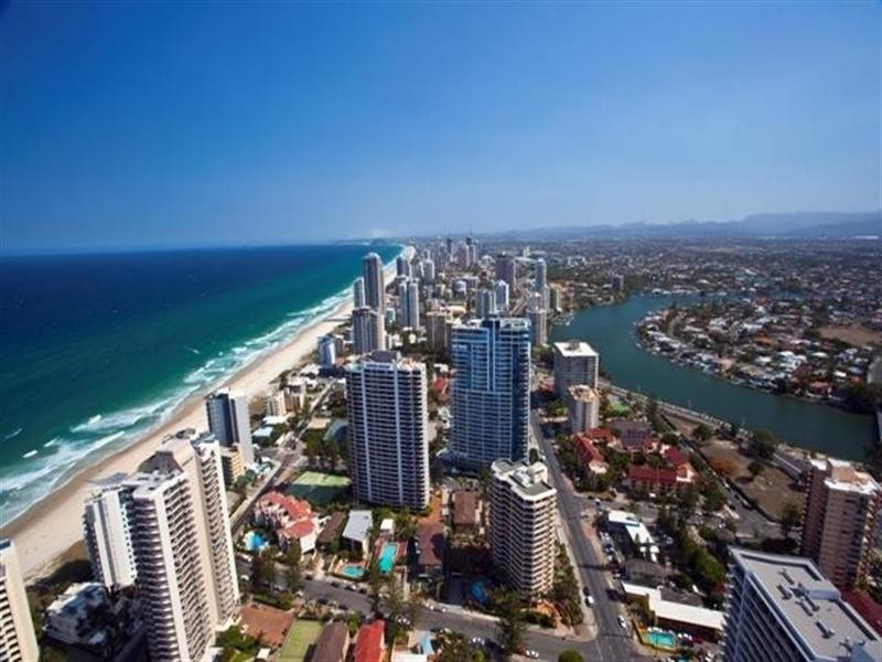 9 Hamilton Avenue, Surfers Paradise QLD 4217