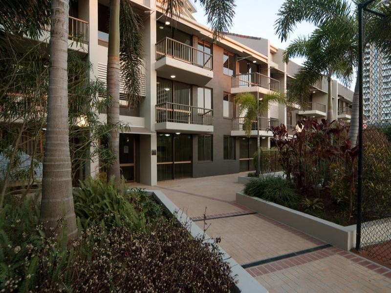 9,29 & 38 Surfers Boulevard Apts. 3155 Surfers Paradise Boulevard, Surfers Paradise QLD 4217