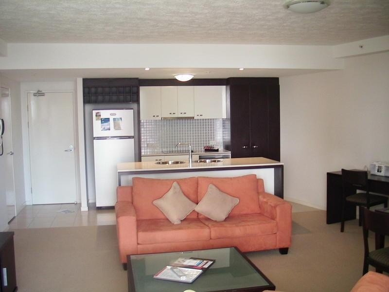 18 Fern Street, Surfers Paradise QLD 4217