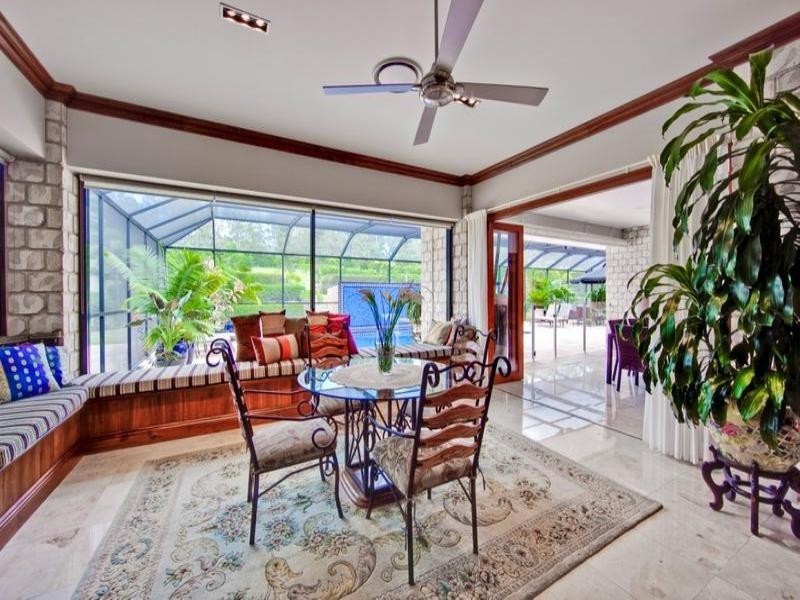 10 John Wayne Close, Maudsland QLD 4210