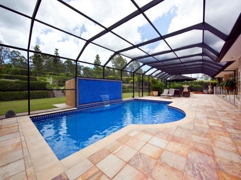 10 John Wayne Close, Maudsland QLD 4210
