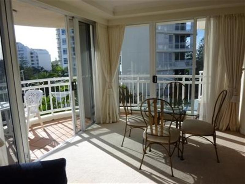 22 The Esplanade, Burleigh Heads QLD 4220