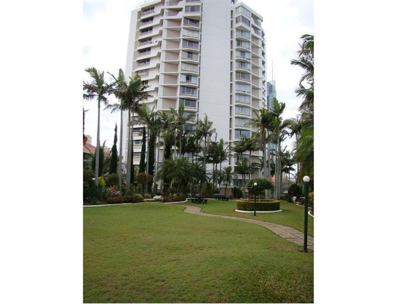 801 Edgewater Gardens’ 21 Peninsular Drive, Surfers Paradise QLD 4217