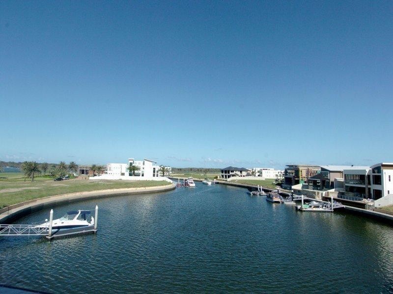 Paradise Point QLD 4216