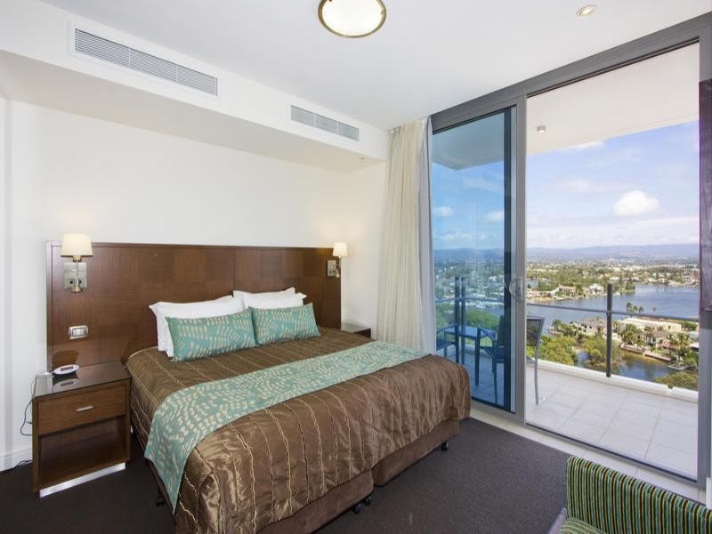 Surfers Paradise QLD 4217