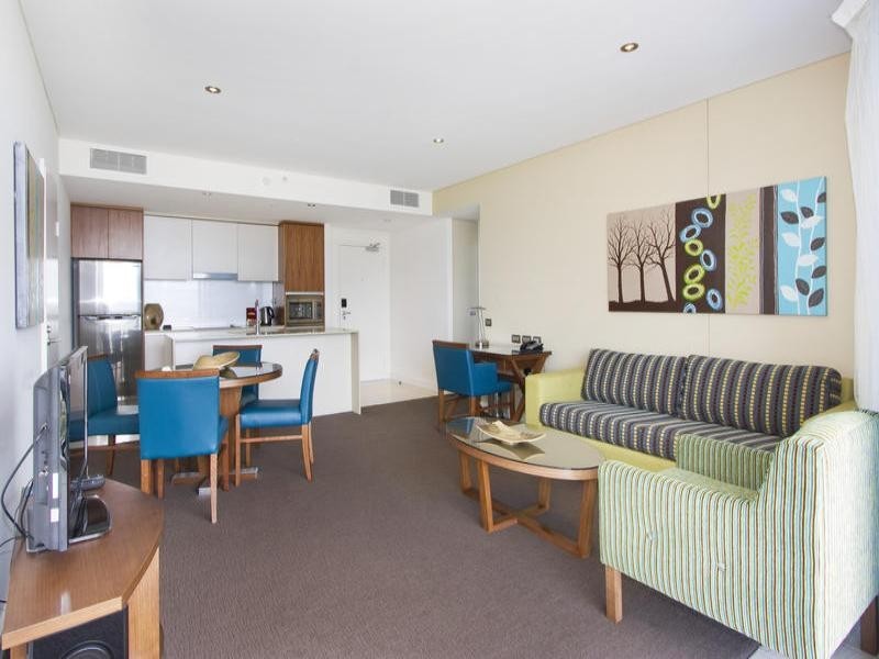 Surfers Paradise QLD 4217