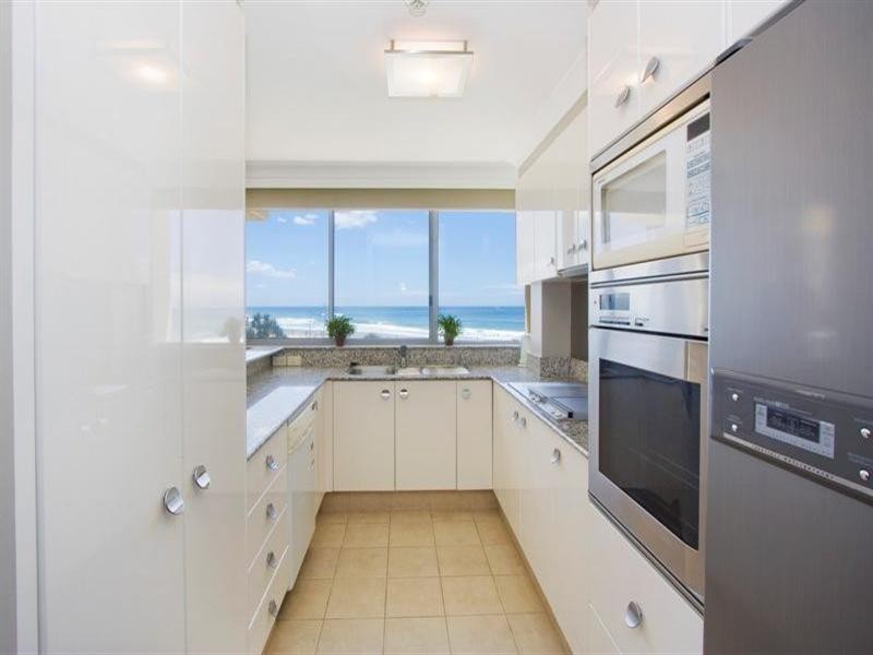 25 Northcliffe Terrace – Berkley On The Beach, Surfers Paradise QLD 4217