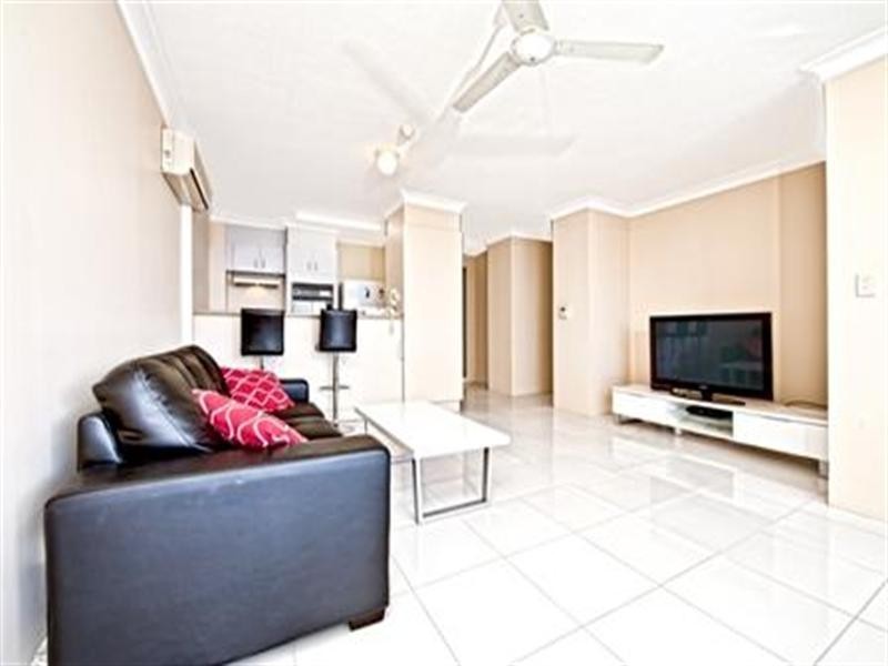 70 Remembrance Drive, Surfers Paradise QLD 4217