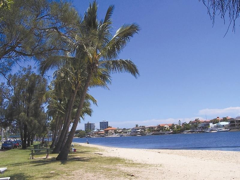 Surfers Paradise QLD 4217