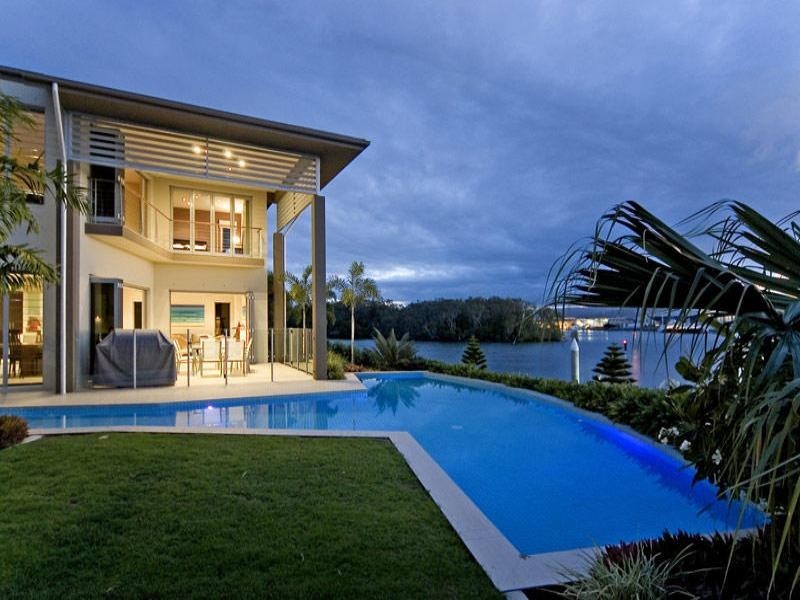 1628 Rosebank Way, Hope Island QLD 4212