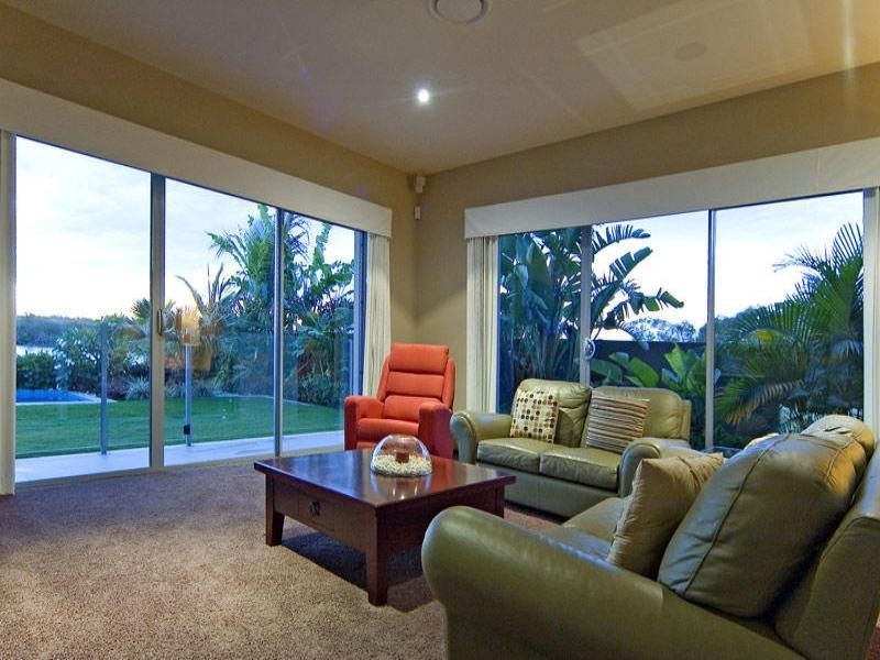 1628 Rosebank Way, Hope Island QLD 4212