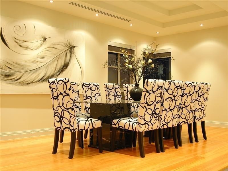 43 Knightsbridge Parade East, Paradise Point QLD 4216