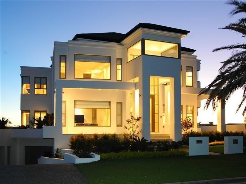 43 Knightsbridge Parade East, Paradise Point QLD 4216