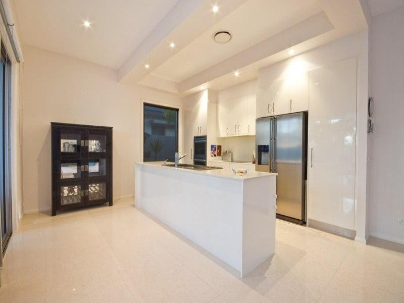 2841 Wylarah Way, Hope Island QLD 4212