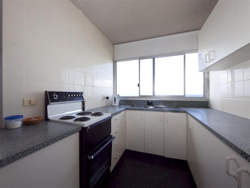 43 Garfield Terrace, Surfers Paradise QLD 4217