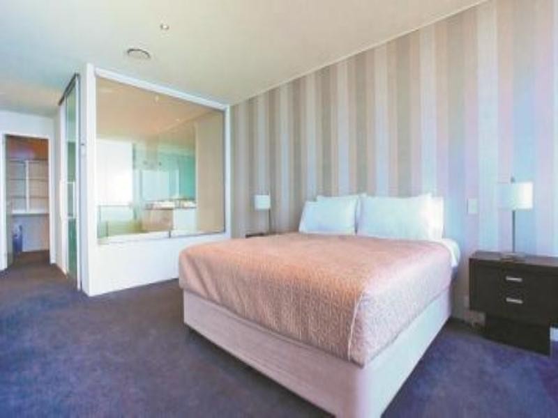 2662 Circle On Cavill’ 9 Ferny Street, Surfers Paradise QLD 4217