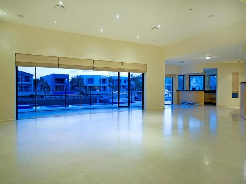 7087 Keyside Close, Sanctuary Cove QLD 4212