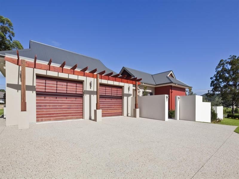 24 Lagoon Park Drive, Riverstone Crossing, Maudsland QLD 4210