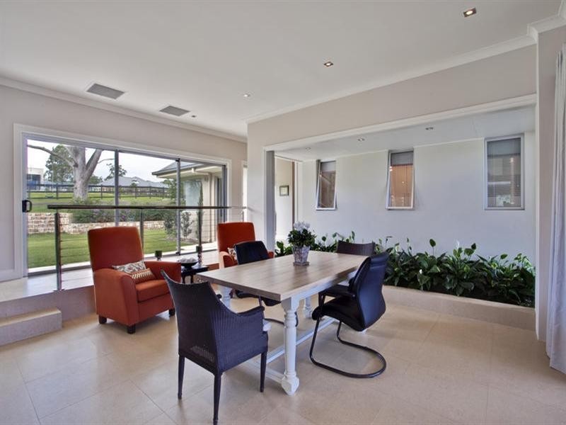 24 Lagoon Park Drive, Riverstone Crossing, Maudsland QLD 4210