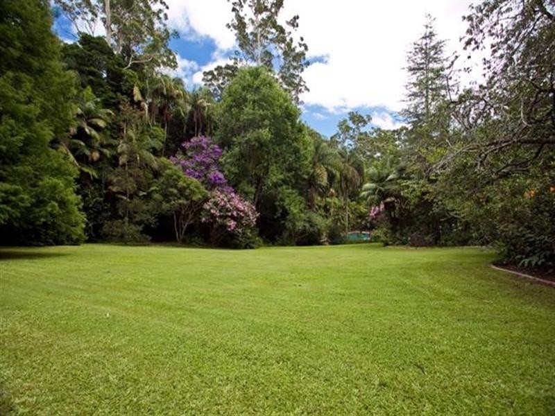 82 Wongawallan Road, Tamborine Mountain QLD 4272