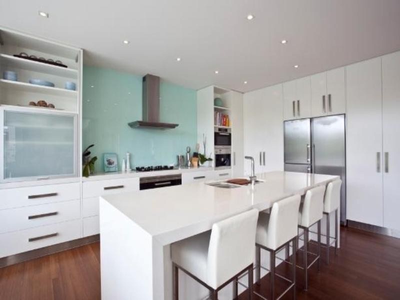 Broadbeach Waters QLD 4218