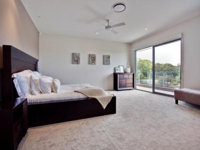 Broadbeach Waters QLD 4218