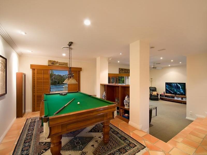 74 The Promenade, Isle Of Capri QLD 4217