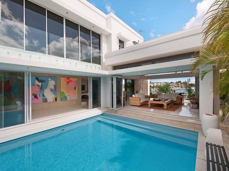 10 Mercedes Place, Surfers Paradise QLD 4217