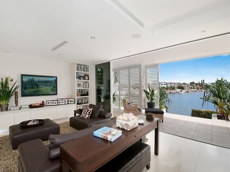 10 Mercedes Place, Surfers Paradise QLD 4217