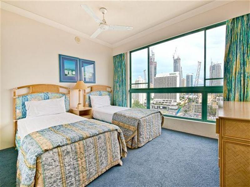 5 Palm Avenue, Surfers Paradise QLD 4217