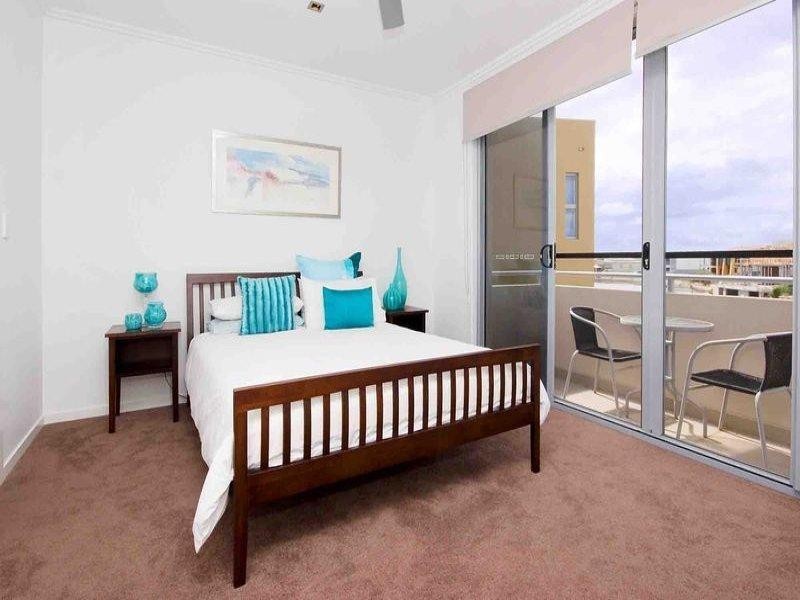 Paradise Point QLD 4216