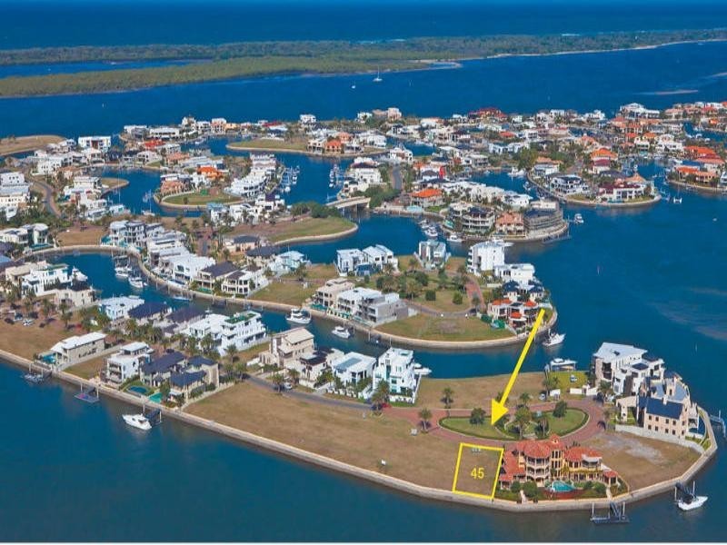 Paradise Point QLD 4216