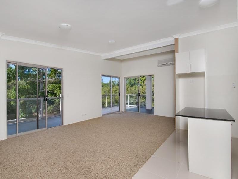 38 Worendo Street, Southport QLD 4215