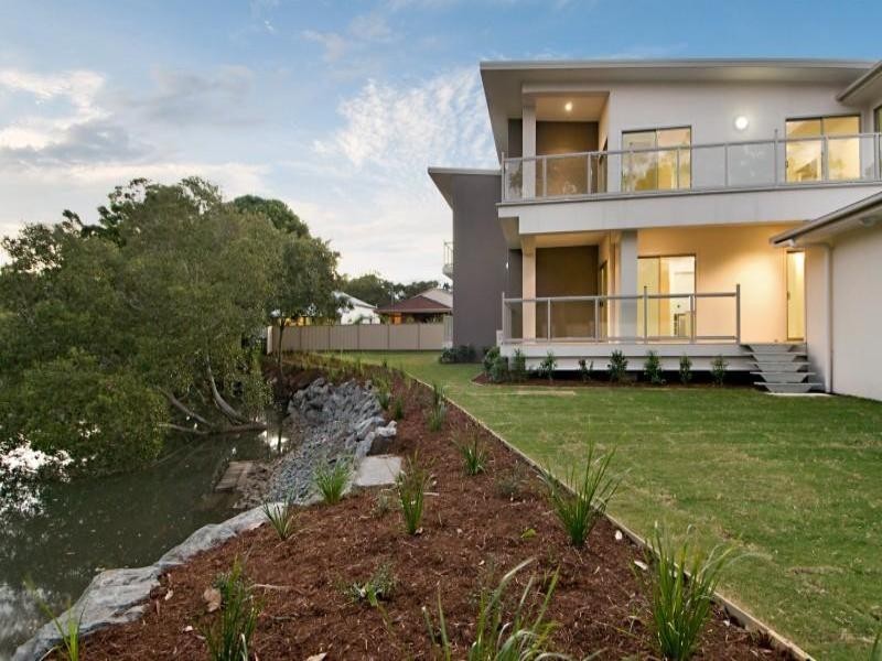 38 Worendo Street, Southport QLD 4215