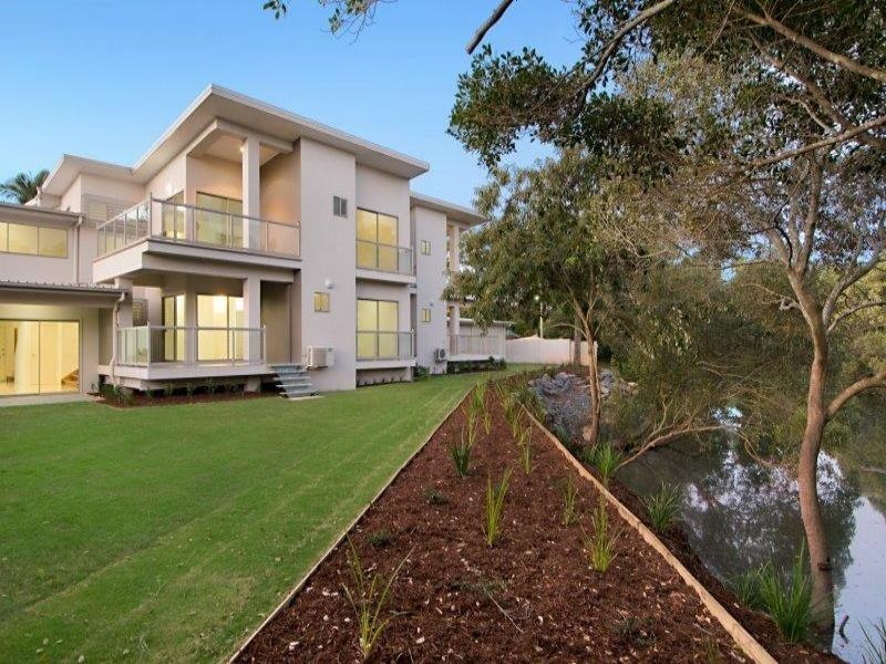 38 Worendo Street, Southport QLD 4215