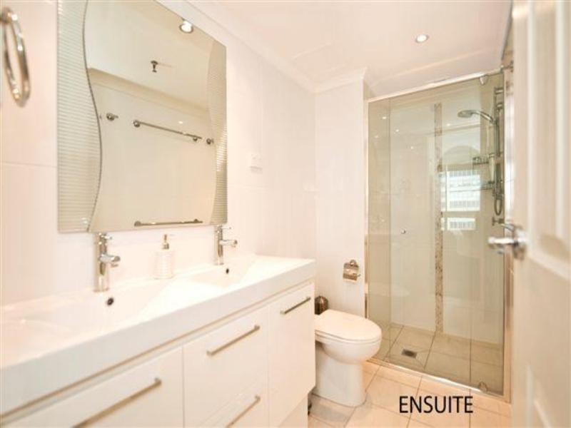 36E Peninsula. 5 Clifford Street, Surfers Paradise QLD 4217