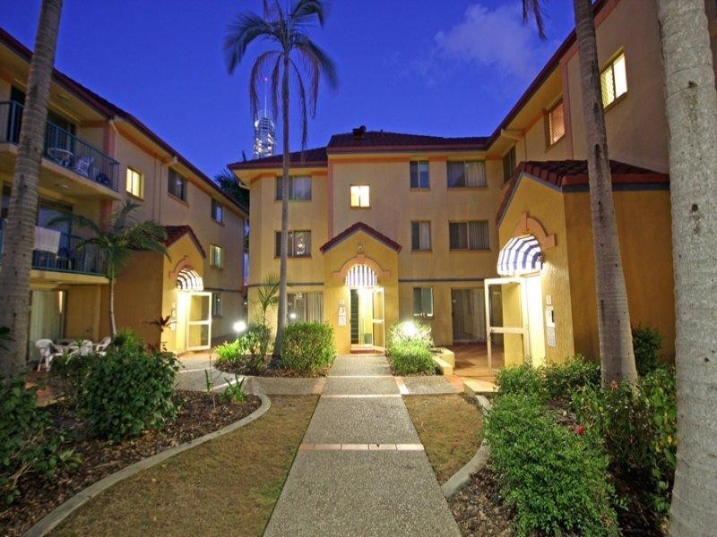 49 Peninsular Drive, Surfers Paradise QLD 4217