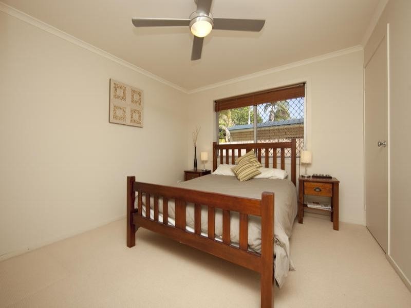 33 Rapallo Avenue, Isle Of Capri QLD 4217