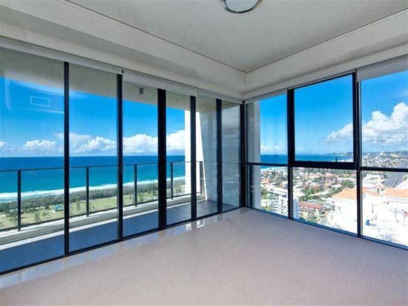 Broadbeach QLD 4218