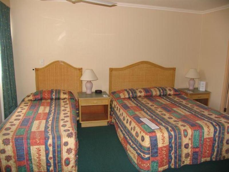 321 Australis Sovereign. 132 Ferny Avenue, Surfers Paradise QLD 4217