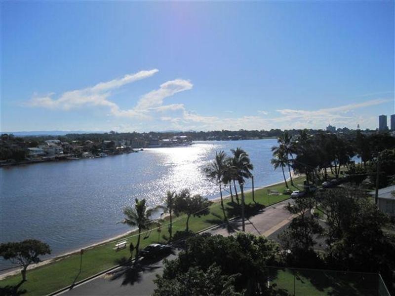 3 River Drive, Surfers Paradise QLD 4217