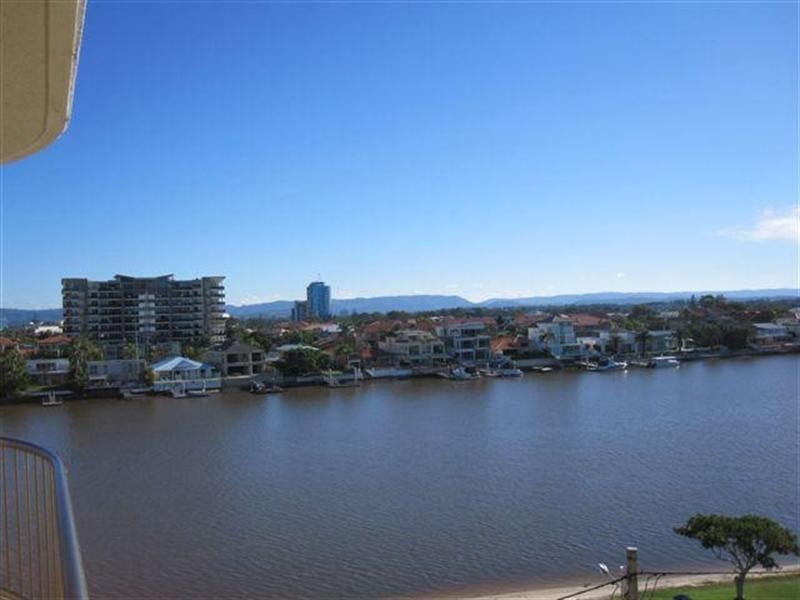3 River Drive, Surfers Paradise QLD 4217