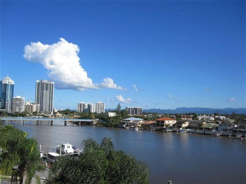 3 River Drive, Surfers Paradise QLD 4217