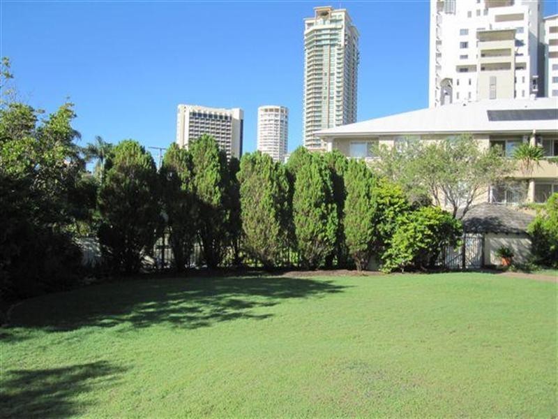3 River Drive, Surfers Paradise QLD 4217