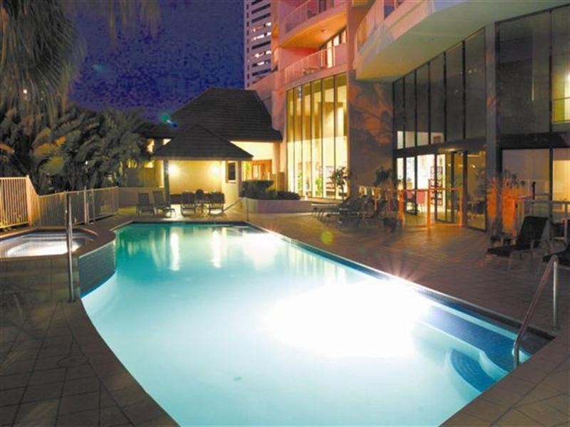 42 Surf Parade, Broadbeach QLD 4218