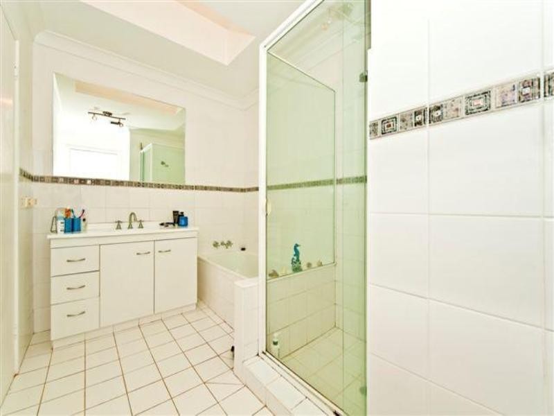 19 Capri Garden Villas. 111 Salerno Street, Isle Of Capri QLD 4217