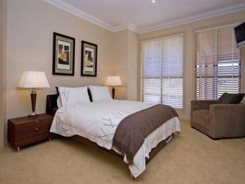 Paradise Point QLD 4216