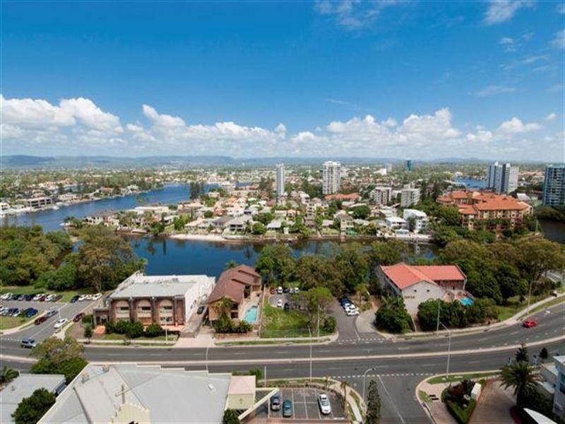 Surfers Paradise QLD 4217